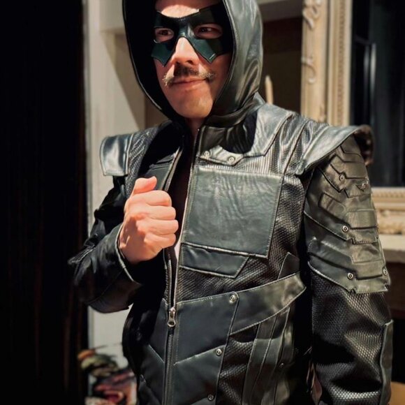 Green Arrow Superhero Jacket - Picture 3 of 3